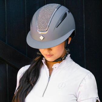 Paardrijcap Imperial Riding Olania Deluxe Big Visor Grijs