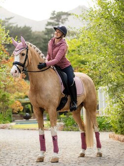 LeMieux Suede Dressage Zadeldek Blossom